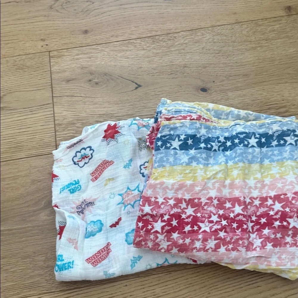 ADEN+ANAIS - 2 PK WONDER WOMAN  baby swaddle blankets